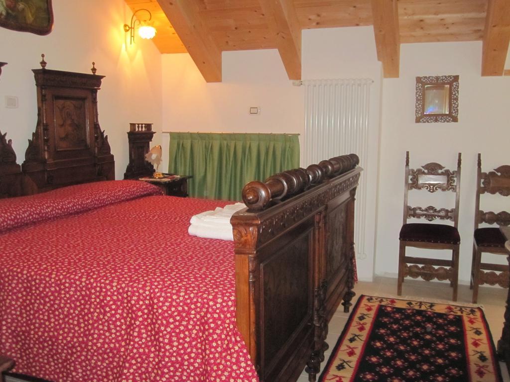 R&B La Gerla Blu Bed & Breakfast Tolmezzo Cameră foto