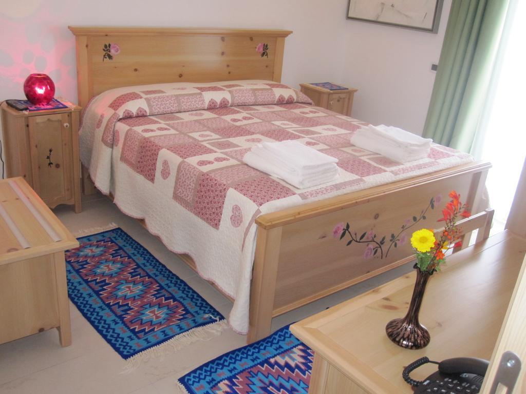 R&B La Gerla Blu Bed & Breakfast Tolmezzo Cameră foto
